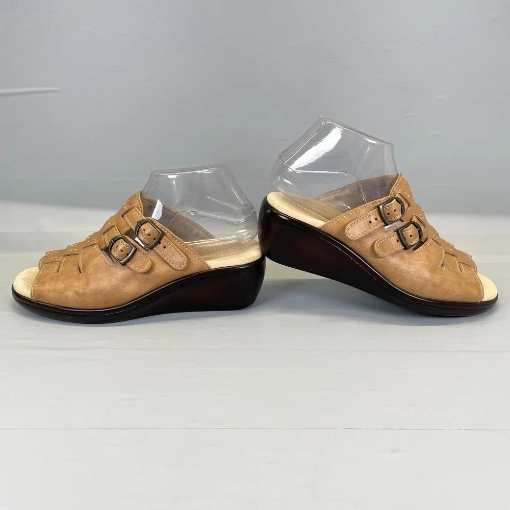 SAS Tango Wedge Sandals Womens Size 7.5 Extra Wide Brown Leather Comfort Shoes